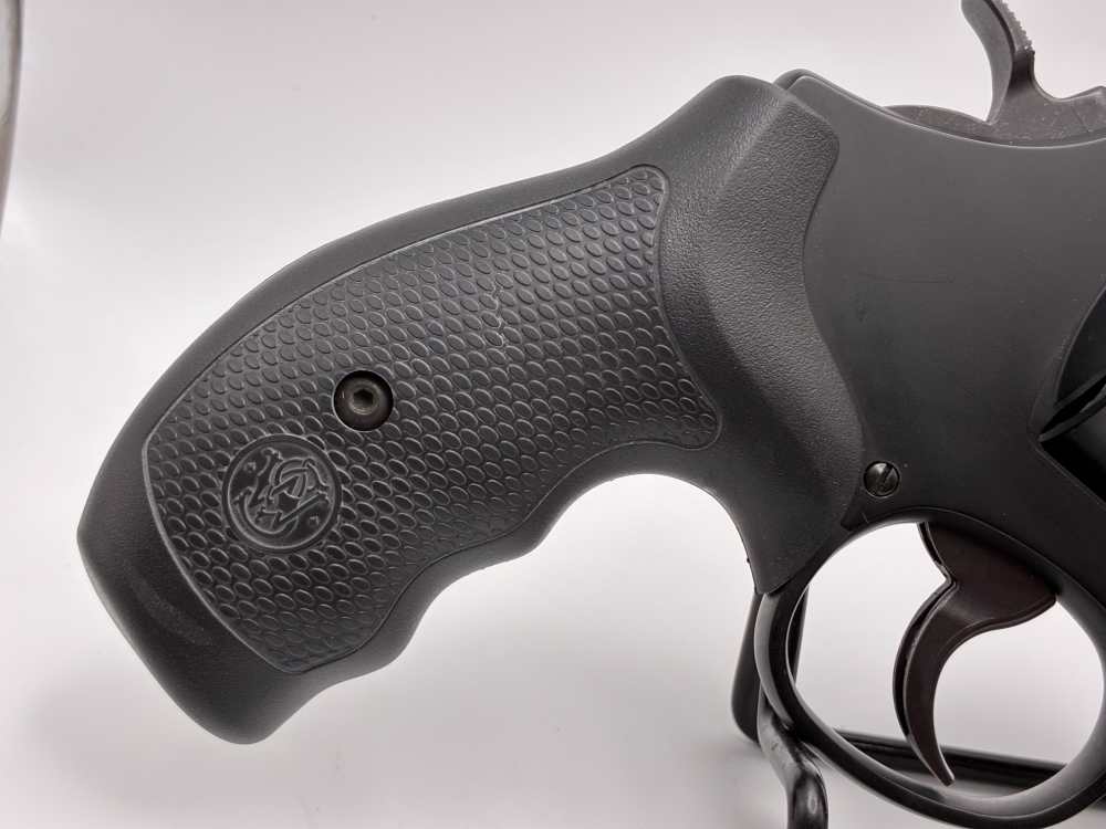 Smith & Wesson Governor - 45 COLT / .410 / .45 ACP Revolver-img-7