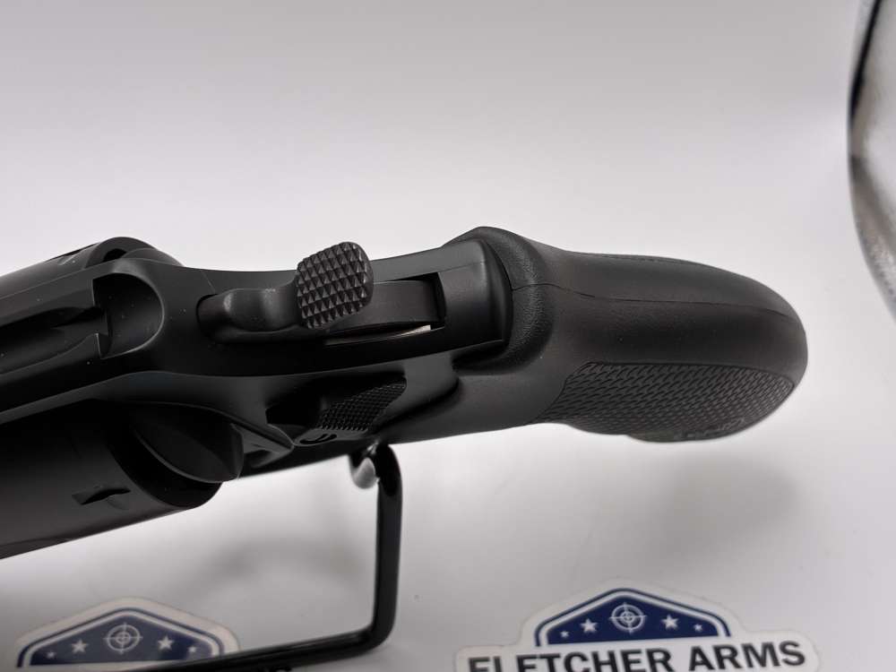 Smith & Wesson Governor - 45 COLT / .410 / .45 ACP Revolver-img-9