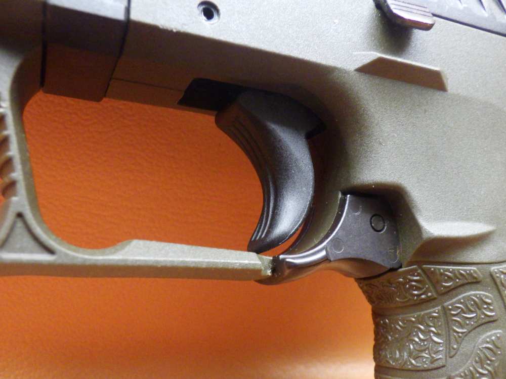 Walther P22 .22 LR 3.4" Bbl 10+1 One Mag Olive Drab w/ Case-img-9