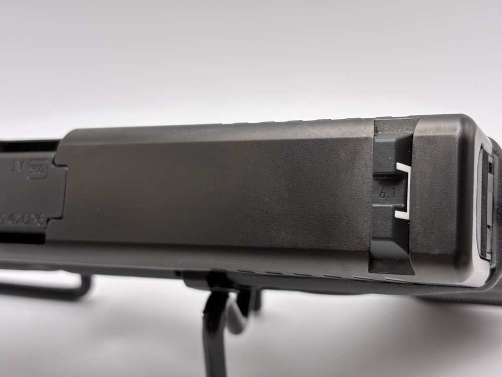 Glock 19 Gen5 9mm pistol with 3 magazines-img-6