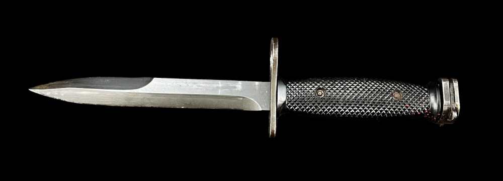 COLT - M-16 - VIETNAM WAR ERA - M7 - FACTORY BAYONET -img-2