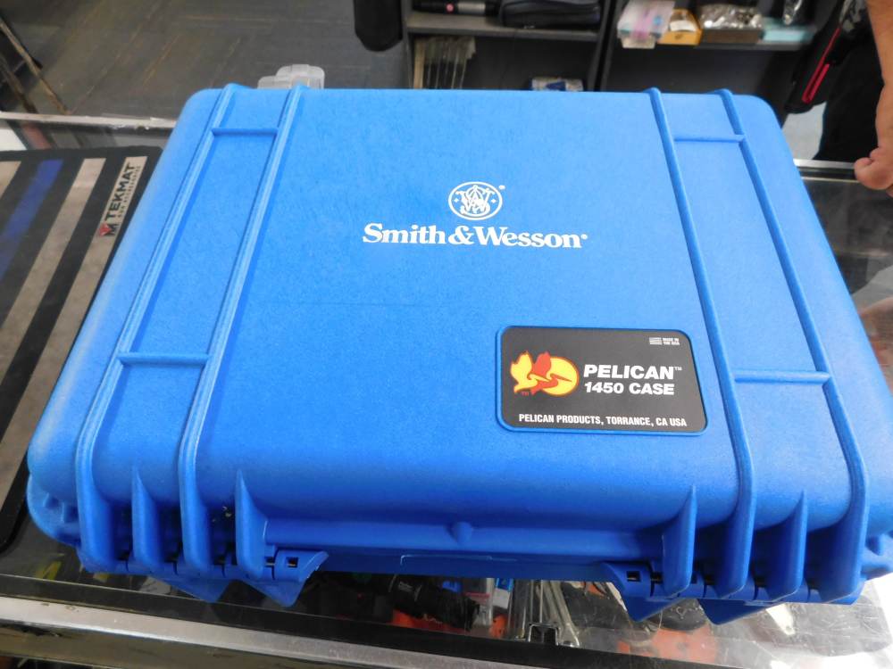 Smith and Wesson 327 Performance Center WR JERRY MICULEK 9mm-img-13
