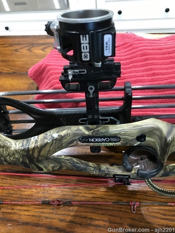 PSE CARBON AIR  bow LEFT HANDED (MAKE ME A REASONABLE OFFER)-img-10