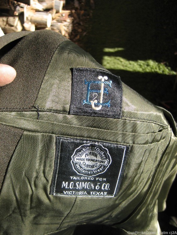 W.W. 2 ARMY AIR CORPS PILOTS UNIFORM NAMED P-47 THE JUG COMPLETE SET D.F.C.-img-8