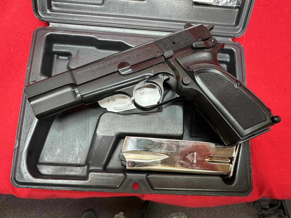 Browning hi power semi-auto pistol-img-4