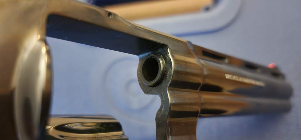 COLT PYTHON 357 MAGNUM 6 INCH BLUED  1983 MFG DATE-img-10