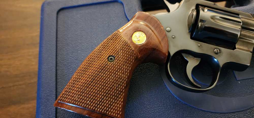 COLT PYTHON 357 MAGNUM 6 INCH BLUED  1983 MFG DATE-img-7