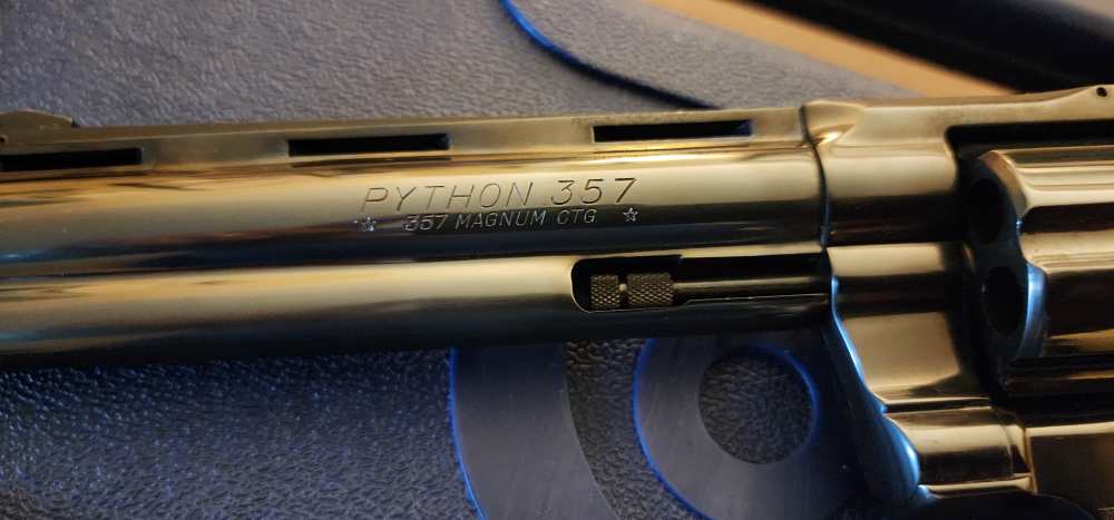 COLT PYTHON 357 MAGNUM 6 INCH BLUED  1983 MFG DATE-img-2