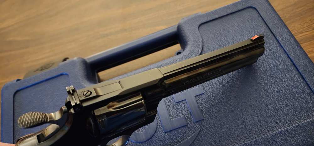 COLT PYTHON 357 MAGNUM 6 INCH BLUED  1983 MFG DATE-img-8