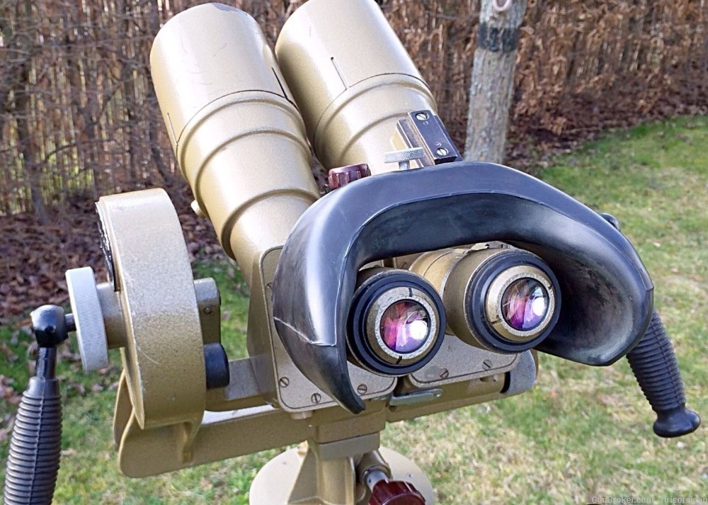 Cold War Russian AIR FORCE 10x80 FLAK BINOCULARS Rare Zeiss T*Coating EXC+-img-0