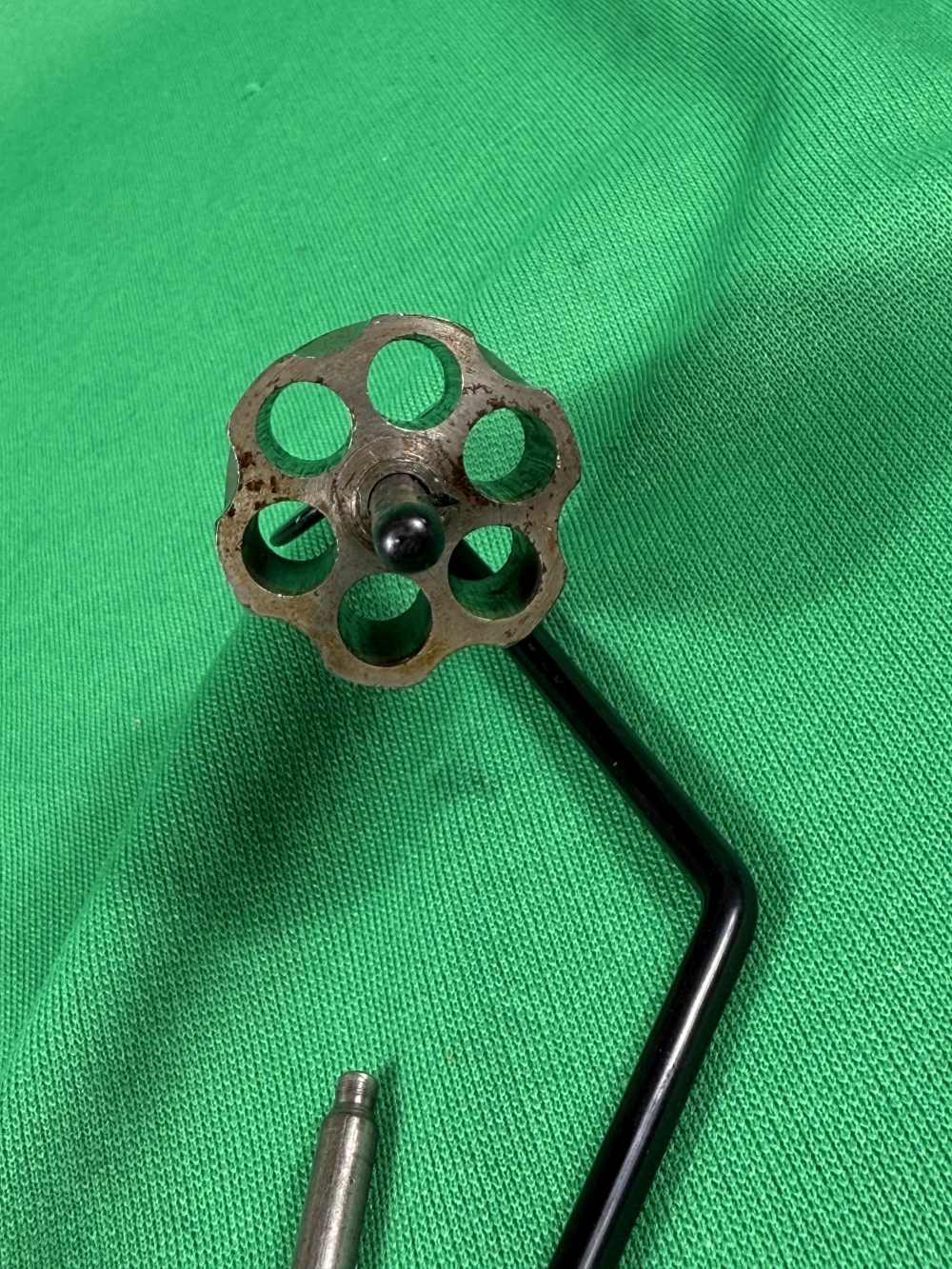 *GUNSMITH SPECIAL* H&R THE AMERICAN DOUBLE ACTION 32 S&W REVOLVER -img-6
