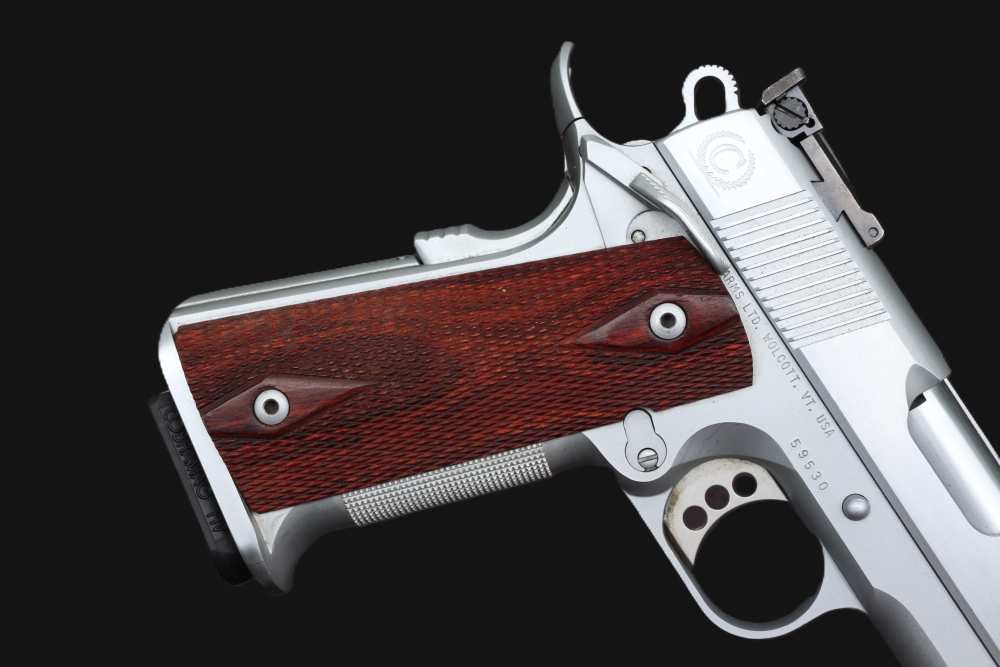 Caspian Custom 1911 Stainless .40 S&W w/6 Mags-img-2