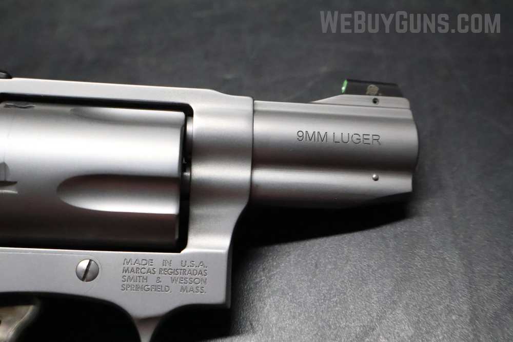 Smith and Wesson 940 Carry Revolver 9mm Parabellum-img-17