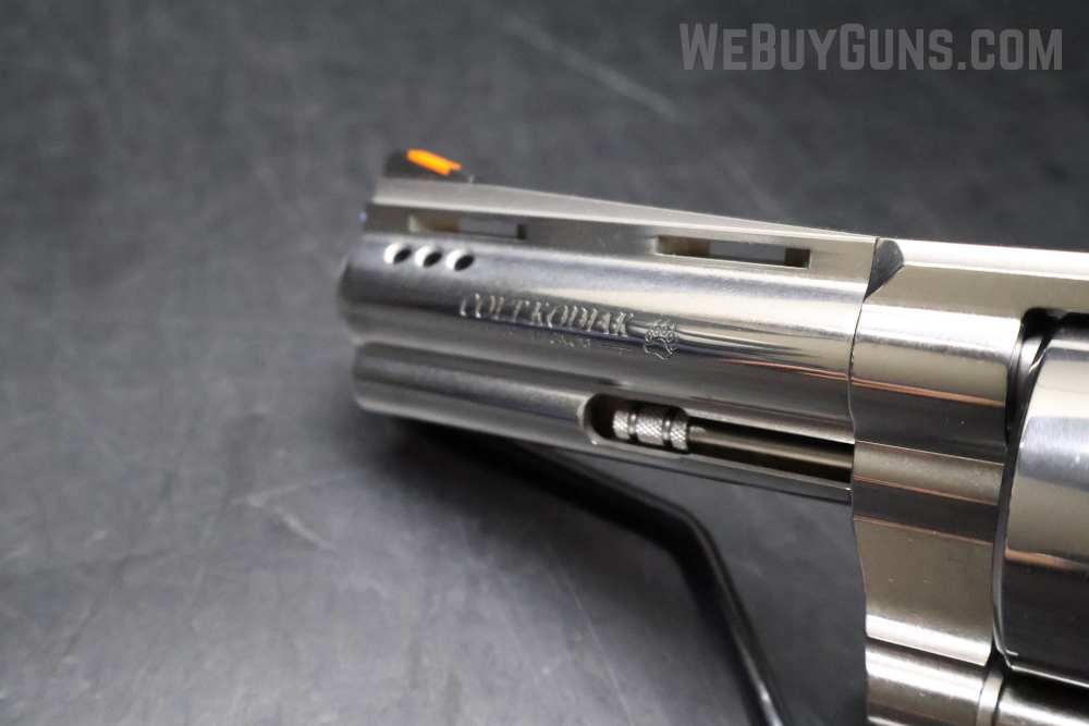 Colt Kodiak Revolver .44 Magnum-img-7
