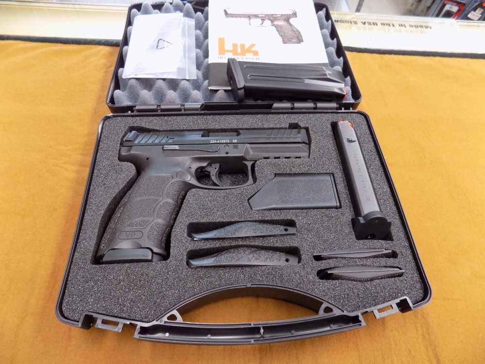 H&K VP9-B P1 9mm Semi Auto Pistol Night Sights, 3-17 Rnd, Mags, Like New -img-0