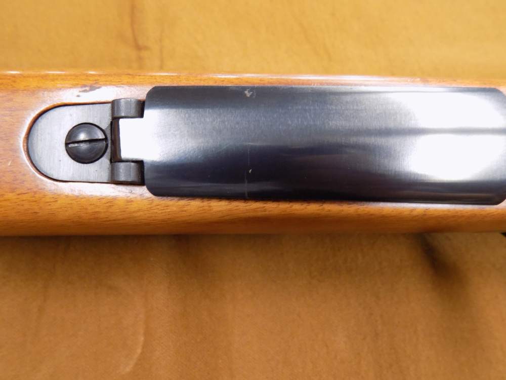 Winchester 70 Feather weight Bolt Rifle in 22-250 -img-18