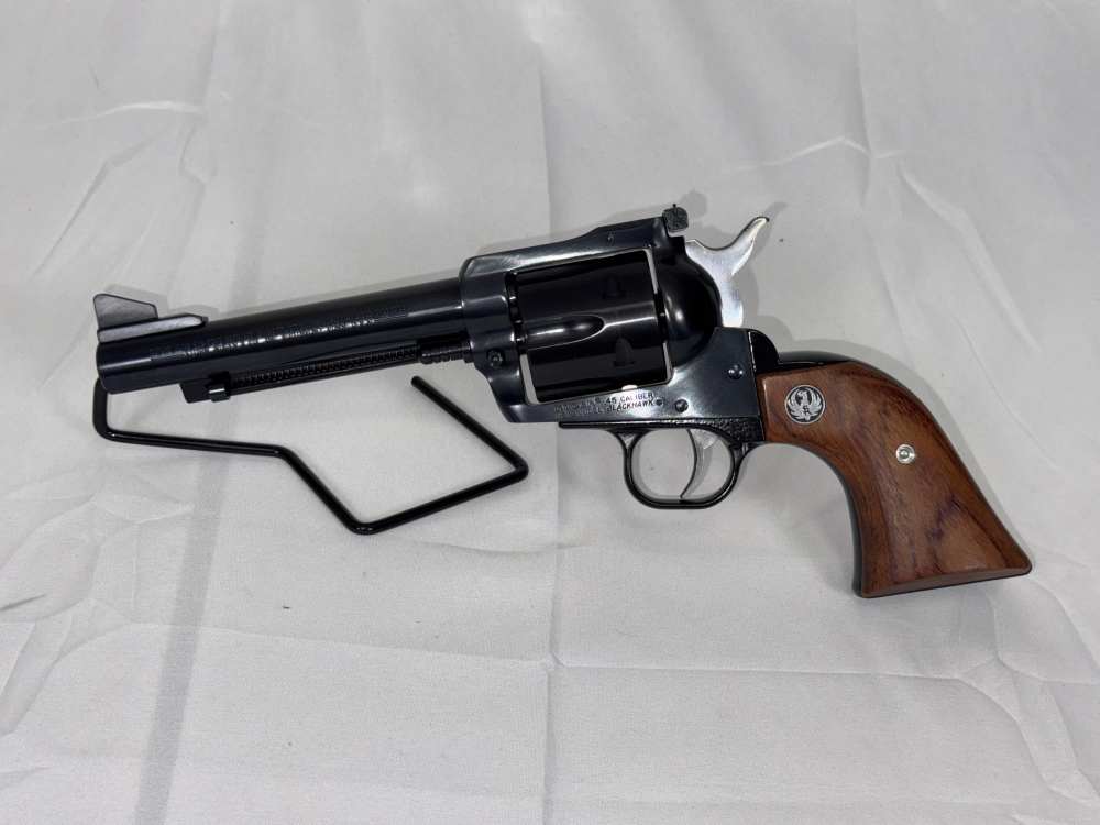 Ruger New Model Blackhawk Convertible 45 Colt/45 ACP Blued w/Box NO RESERVE-img-3