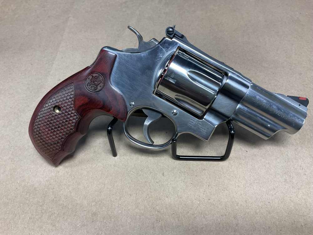 SMITH & WESSON 629-6 DELUXE .44 MAG 3’’-img-4