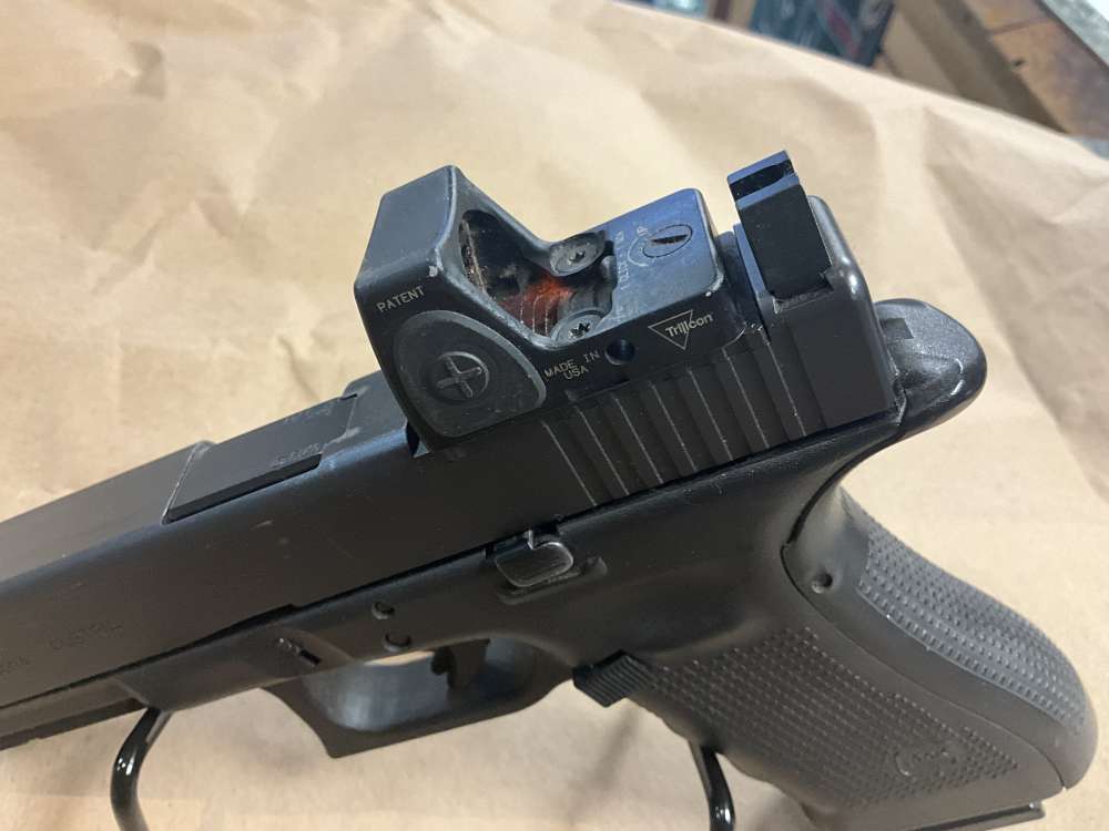 Glock 17 Gen 4 MOS 9MM  Trijicon RMR Red Dot Optic -img-3