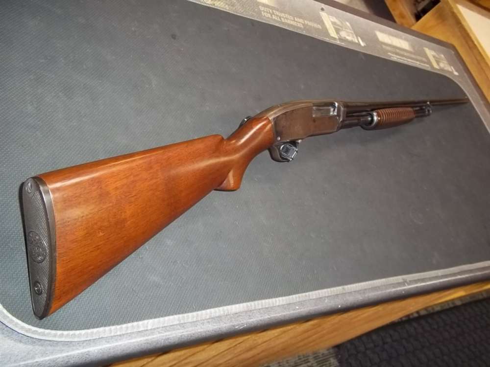  RARE COLLECTABLE WINCHESTER MODEL 42 410 PUMP ACTION -img-0