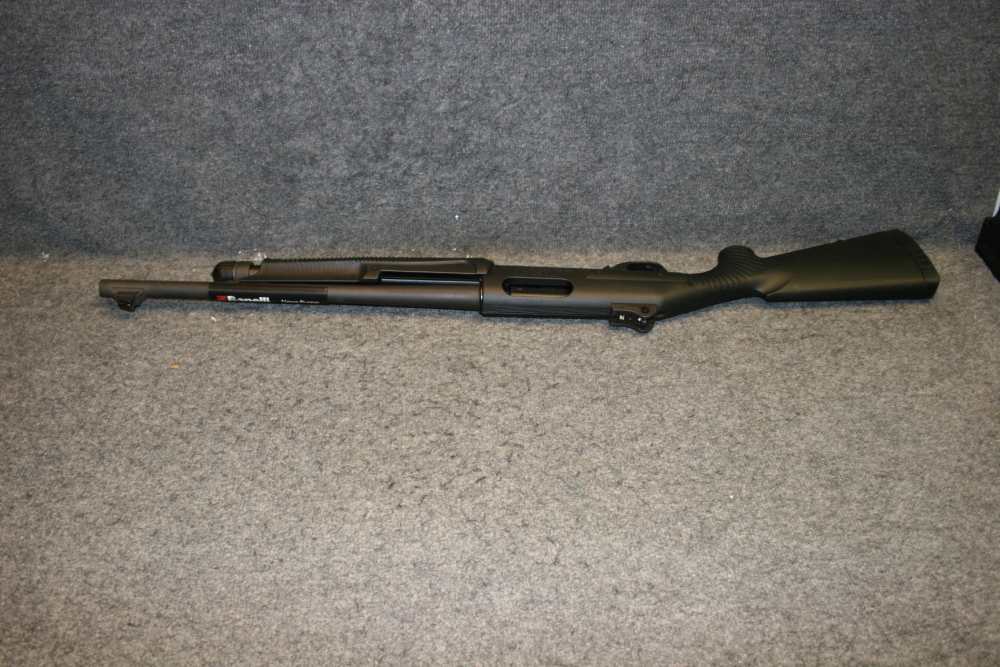 Benelli Nova shotgun in .12GA Like New! Unused-img-2