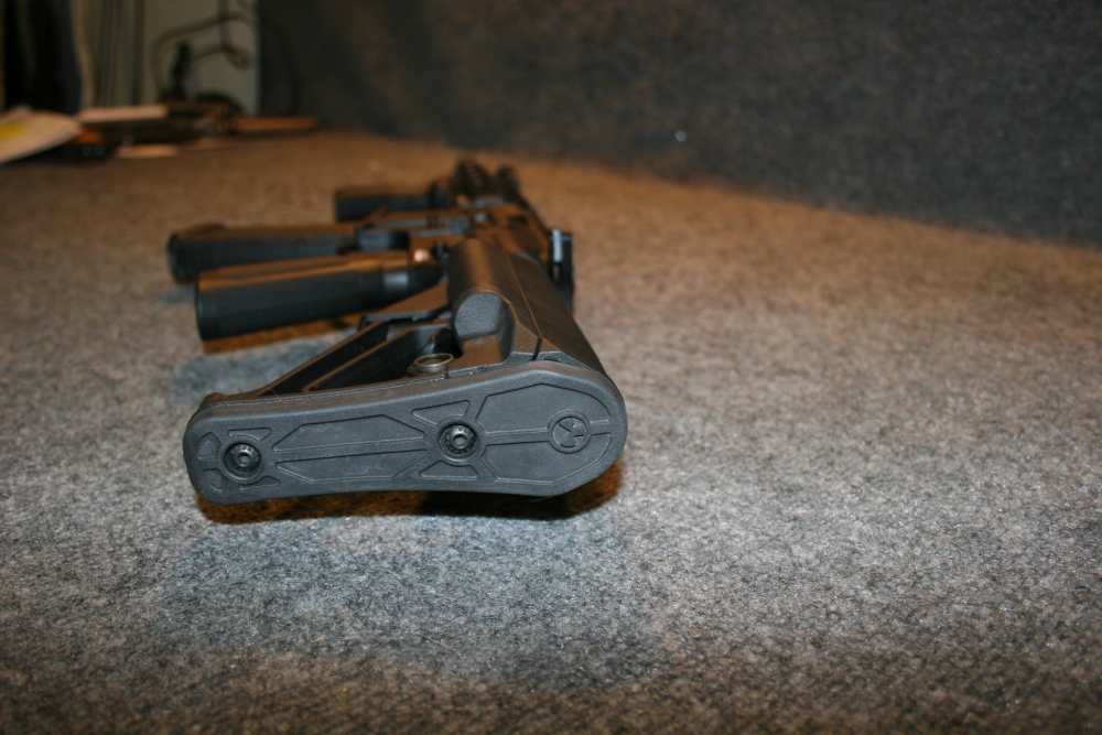 Plum Crazy GEM II rifle in 5.56 w/ one mag and flip up sight-img-5