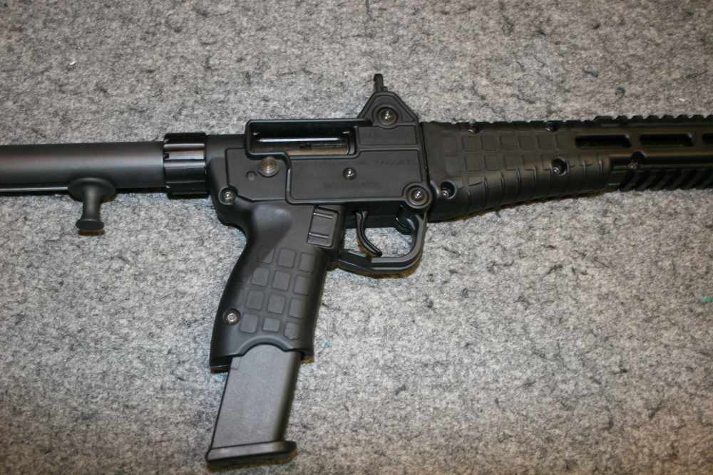 Kel Tec SUB 2000 rifle in .9MM takes Glock mags / foldable firearm-img-9