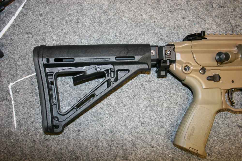 Sig Sauer MCX Victus rifle in 5.56 FDE w/ folding stock Like New!!-img-8
