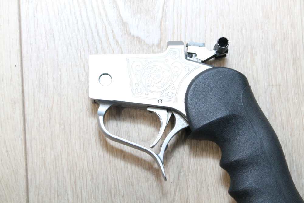 thompson center G1 contender stainless action with cougar engraving-img-6
