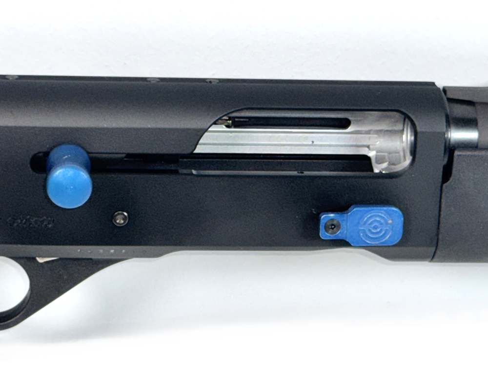 Stoeger M3000 M3K 3-Gun Edition 12-Gauge Shotgun with a 24-inch barrel-img-7