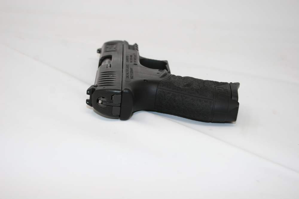 Walther CCP pistol in .9MM w/ Punisher design-img-5