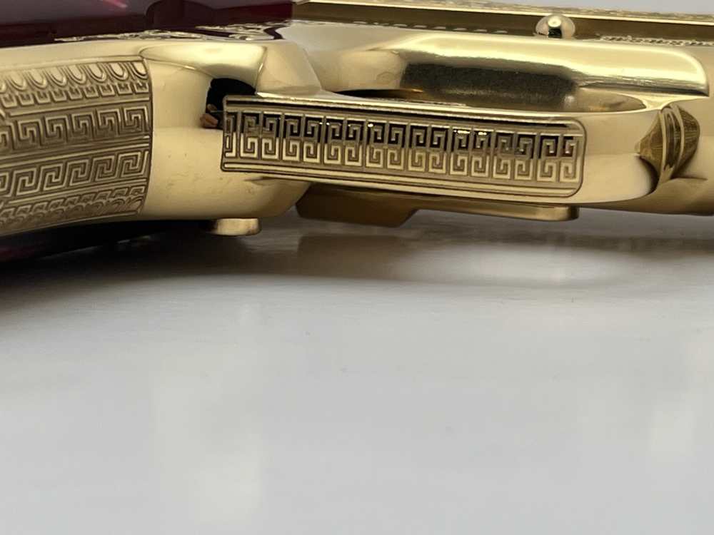 WOW FACTOR.  COLT  1911 SUPER 38 Versace.  24k gold plated NiB -img-27
