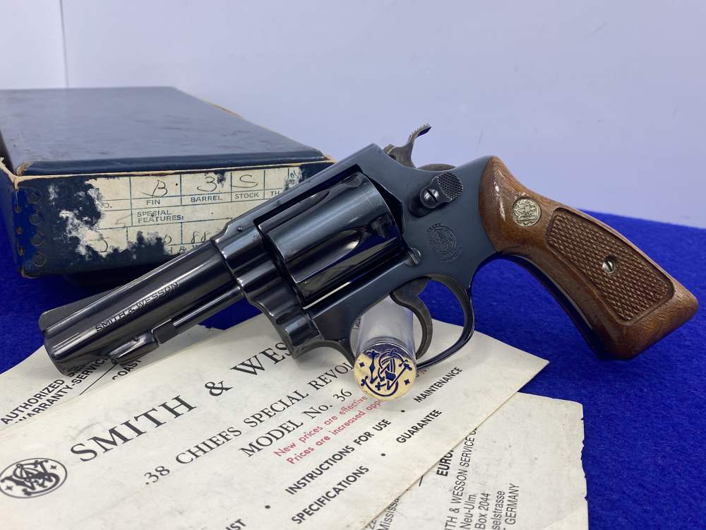 Smith Wesson Model 36 Chiefs Special .38 Spl 3" *VINTAGE NO-DASH REVOLVER*-img-2