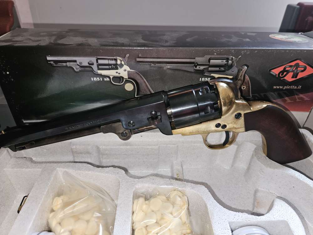 PIETTA  1851 CONFEDERATE NAVY .44-img-4