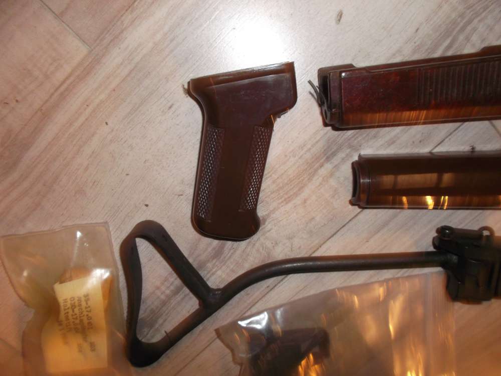EAST GERMAN BAKELITE FOLDING STOCK SET ,FURNITURE DDR AK47-img-3