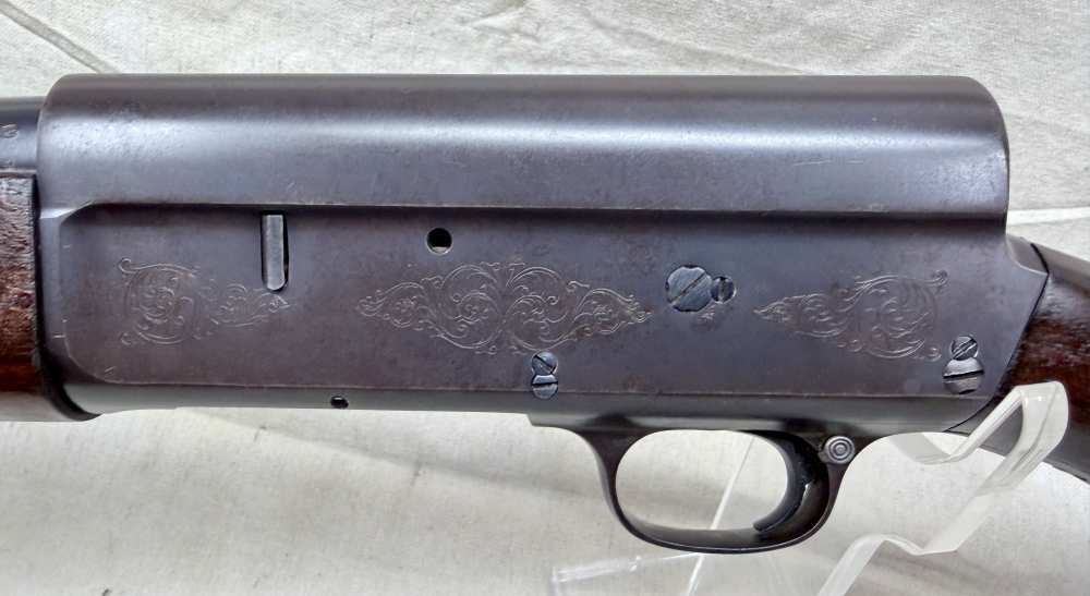 Savage Arms Corp. Model 720 12ga Semi Auto Shotgun-img-9