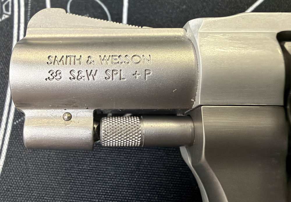 Smith & Wesson Model 642-1 AIRWEIGHT in .38 S&W Spl.+ P - HAMMERLESS-img-1