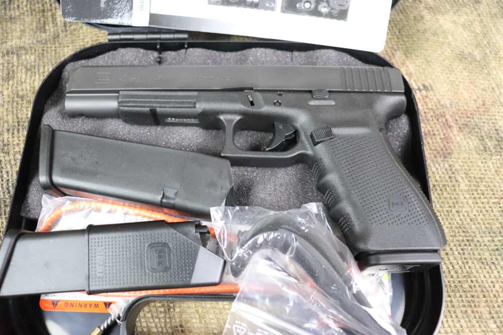 Glock 40 MOS 10mm 6" long slide unfired optic ready discontinued penny -img-0