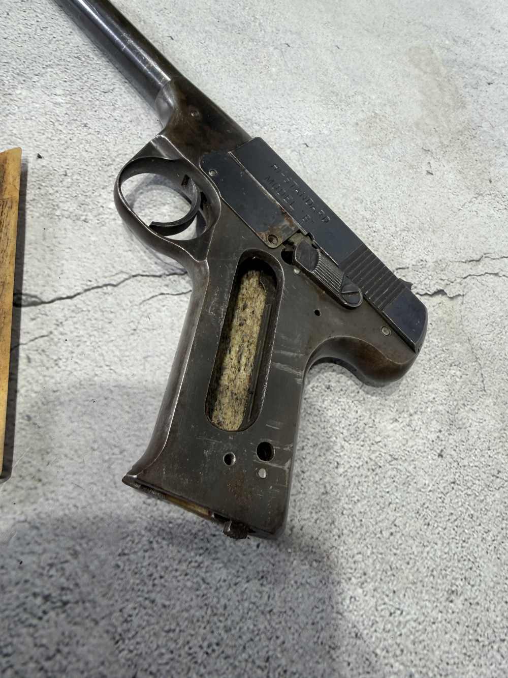 Hi Standard model B Type 1-A 1932 22LR 4.5" four digit serial -img-3