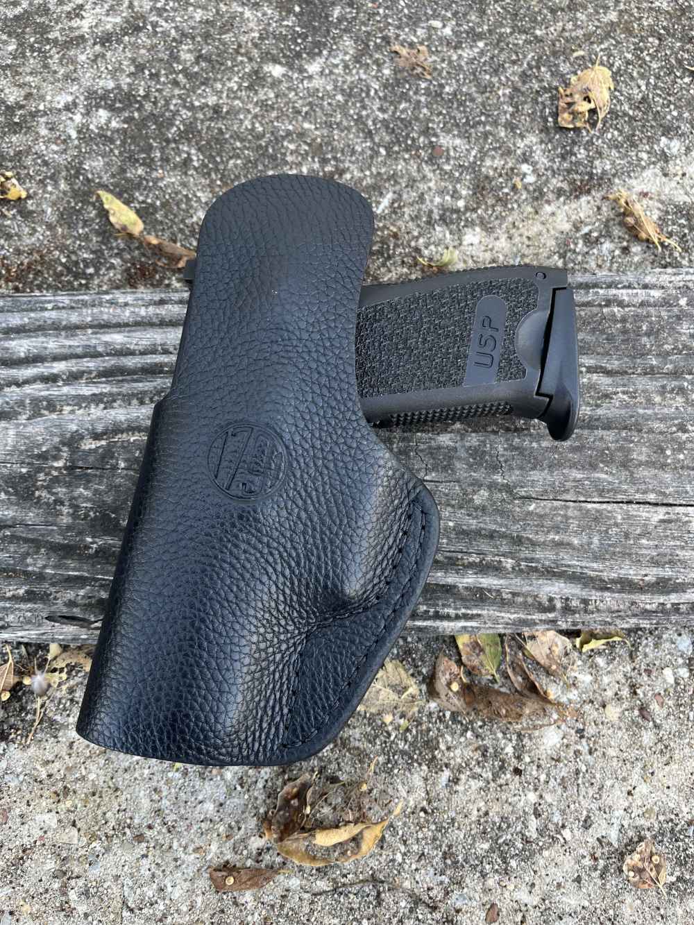 HK USP Compact 9mm Boxed 2 Mags Holster PENNY NO RESERVE! .01 $.01 -img-33