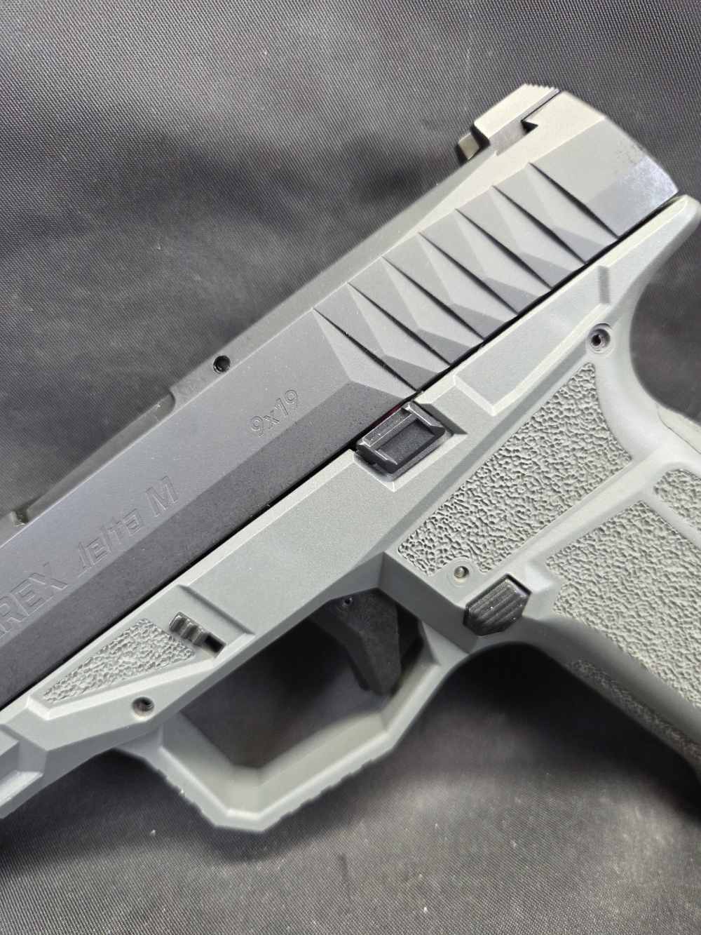 Arex Delta Gen 2 9mm Pistol Used Like New with Box-img-4