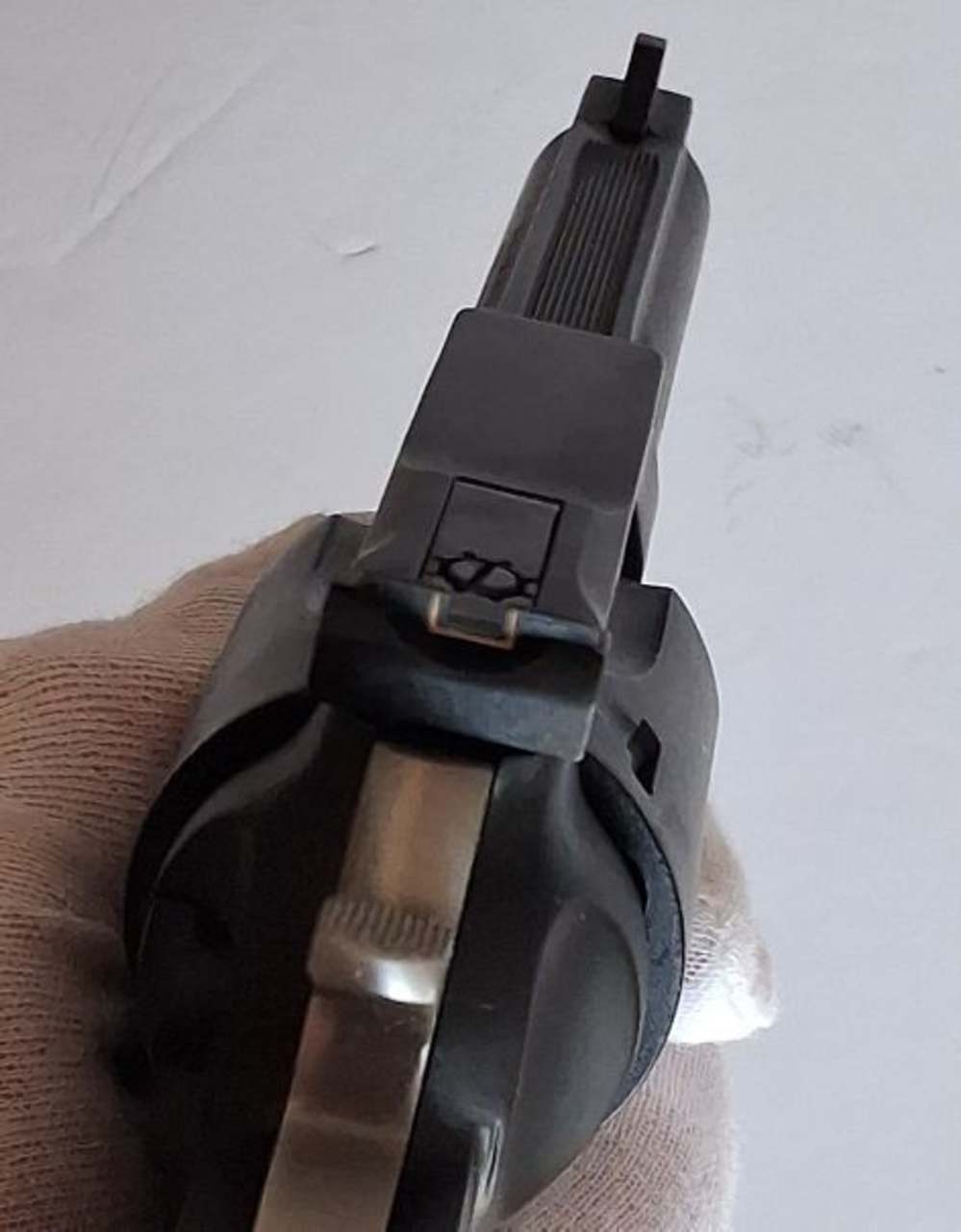 RUGER GP-100  .357 MAGNUM-img-14