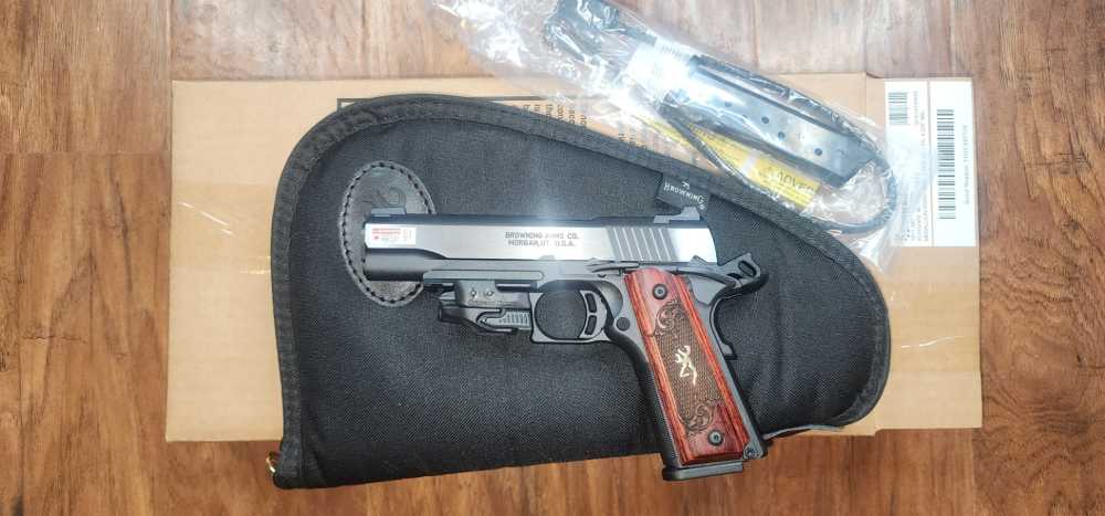 Browning 1911-380 Black Label Medallion 380 ACP Matte Black -img-3