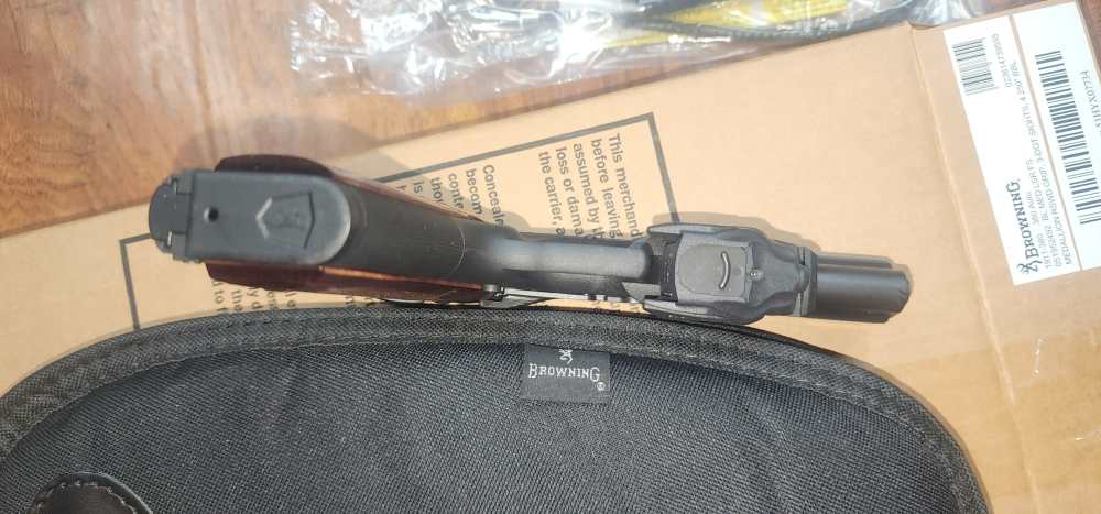 Browning 1911-380 Black Label Medallion 380 ACP Matte Black -img-6