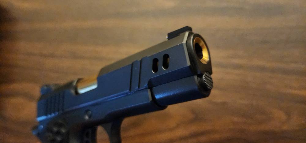 NIGHTHAWK CUSTOM VICE PRESIDENT 9MM-img-7