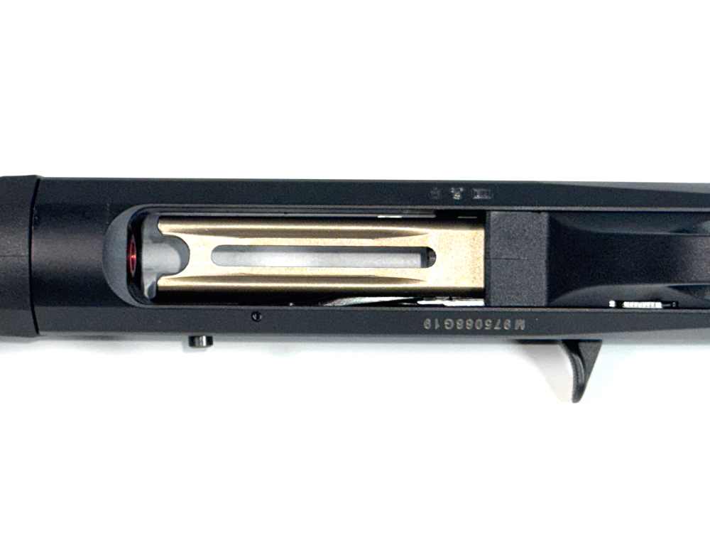 Benelli M2 12-Gauge Shotgun 26-inch barrel - Hard Case & Accessories-img-11