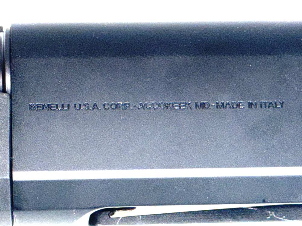 Benelli M2 12-Gauge Shotgun 26-inch barrel - Hard Case & Accessories-img-15