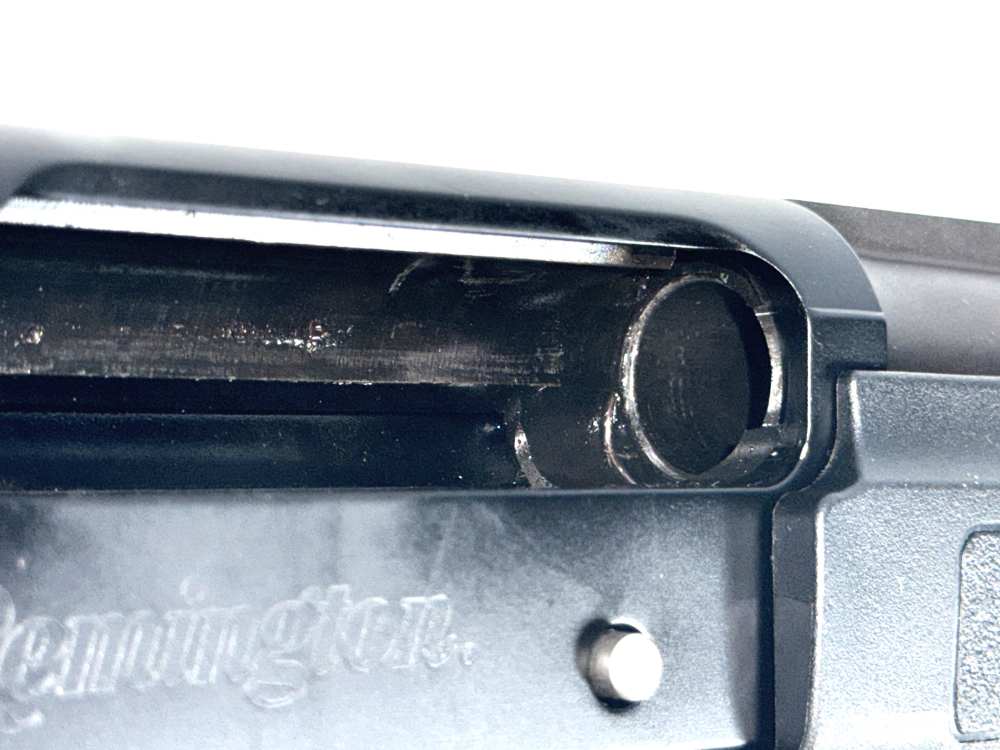 Remington Versa Max Sportsman 12-Gauge Shotgun 28" Barrel Versaport Gas Sys-img-3