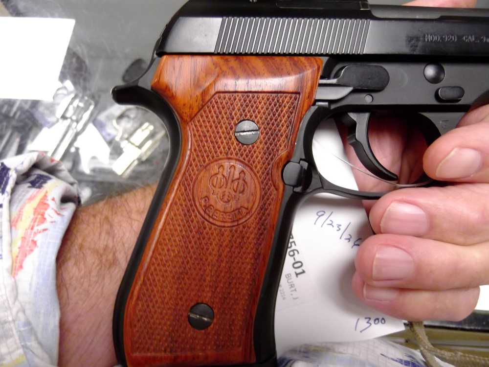 Beretta USA 92D 9mm 15+1 Semi Auto NICE Penny NR-img-5