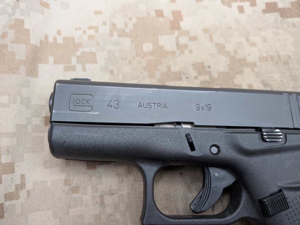 Glock 43 9MM Slimline G43 Police Trade In USED Night Sights-img-4